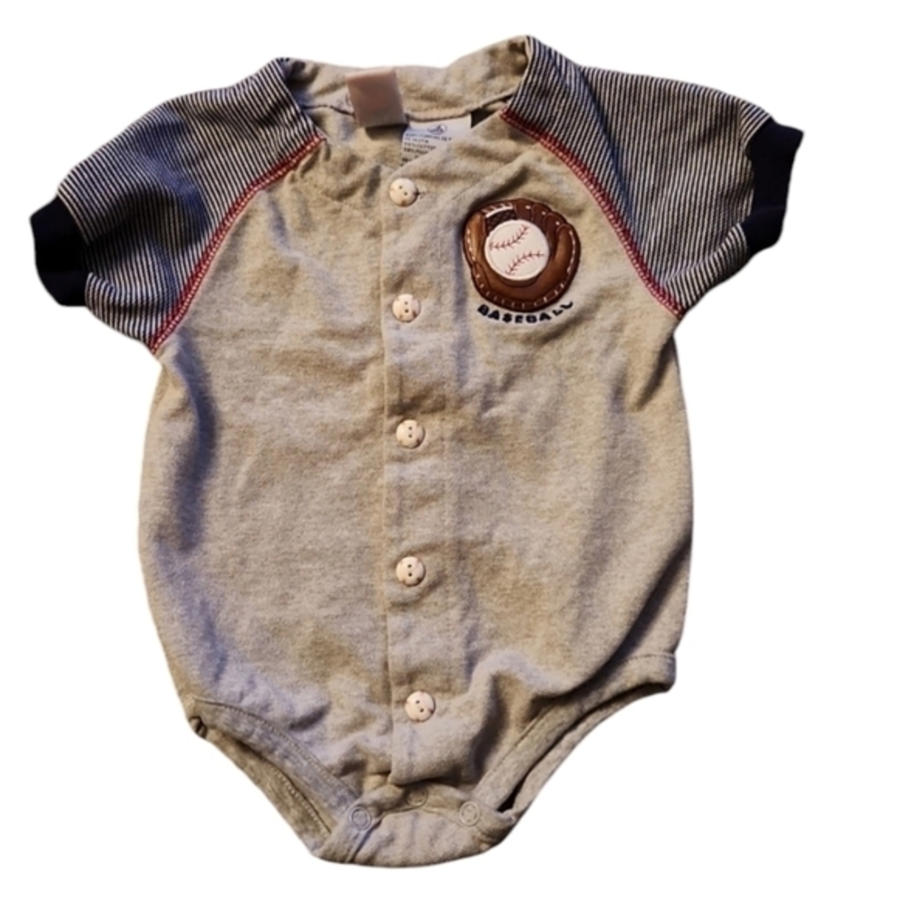 Boys baseball ⚾️ onsie